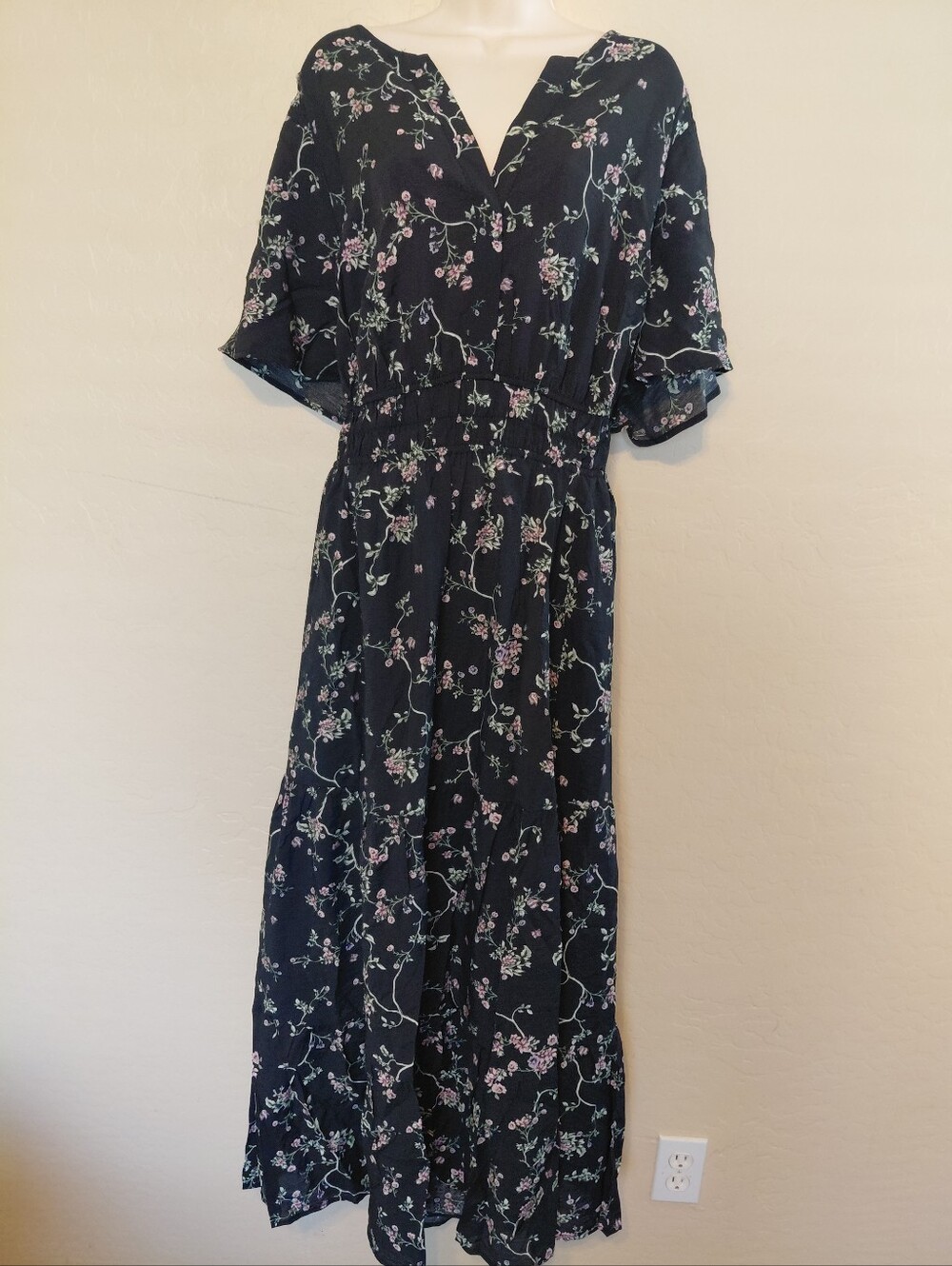 NWT, Torrid, Dress, Maxi Dress, Black, Floral, 2x, 18/20, Flowy, Fall